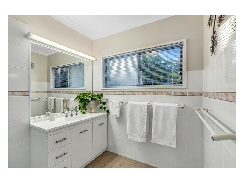 1-3 Amaroo Avenue, Nambour QLD 4560