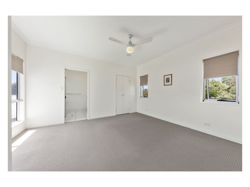 15 Grimes Terrace, Burnside QLD 4560