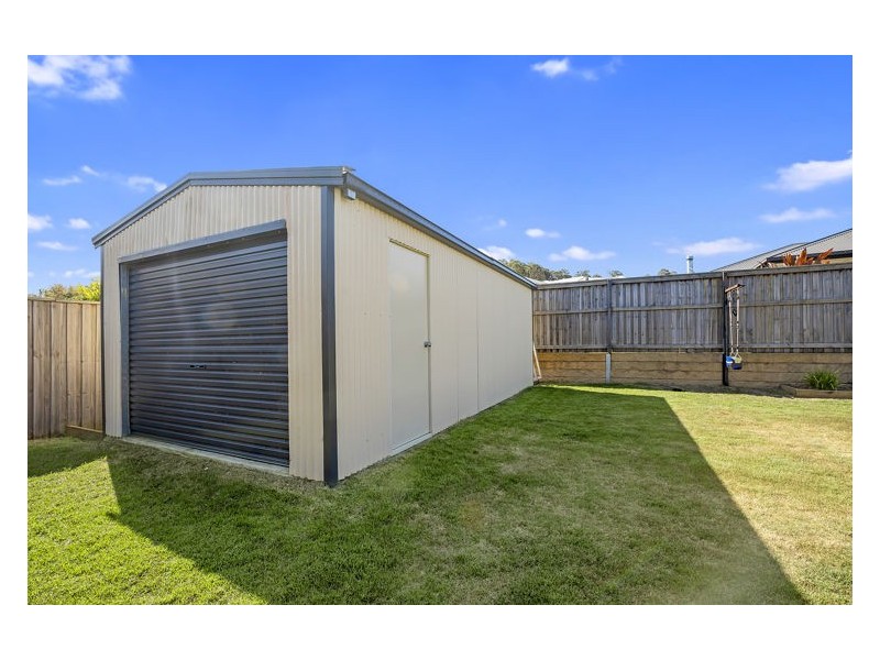 24 Maroochy Circuit, Yandina QLD 4561