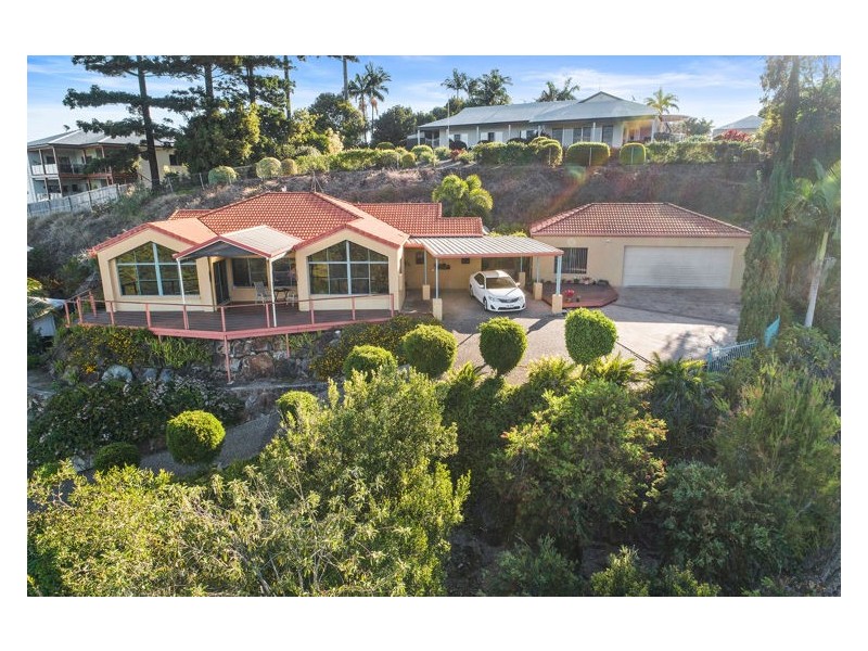 8 Pearl Parade, Nambour QLD 4560