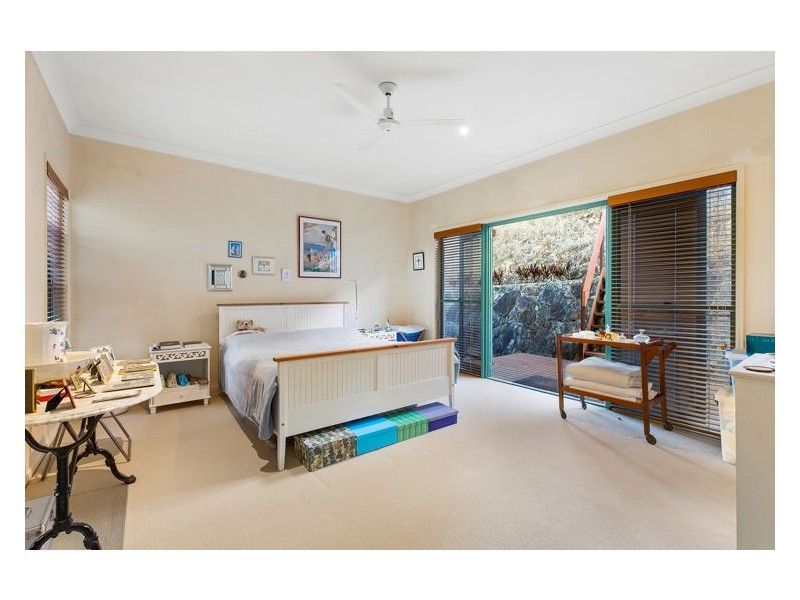 8 Pearl Parade, Nambour QLD 4560