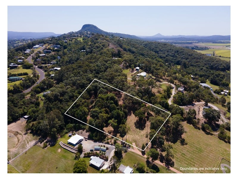 8 Valdora Road, Maroochy River QLD 4561