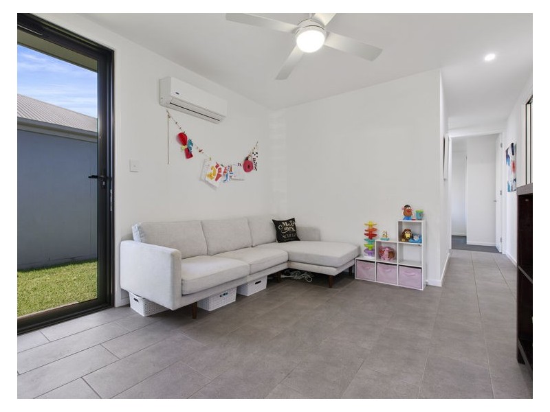 35 Honeyeater Place, Bli Bli QLD 4560