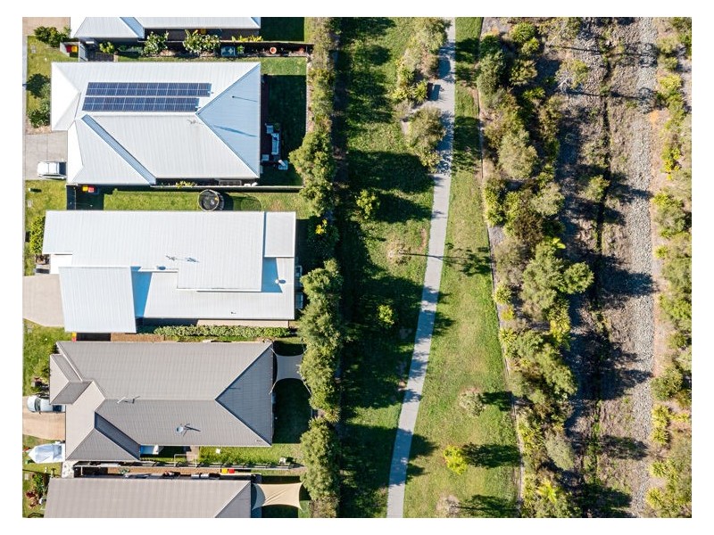 35 Honeyeater Place, Bli Bli QLD 4560