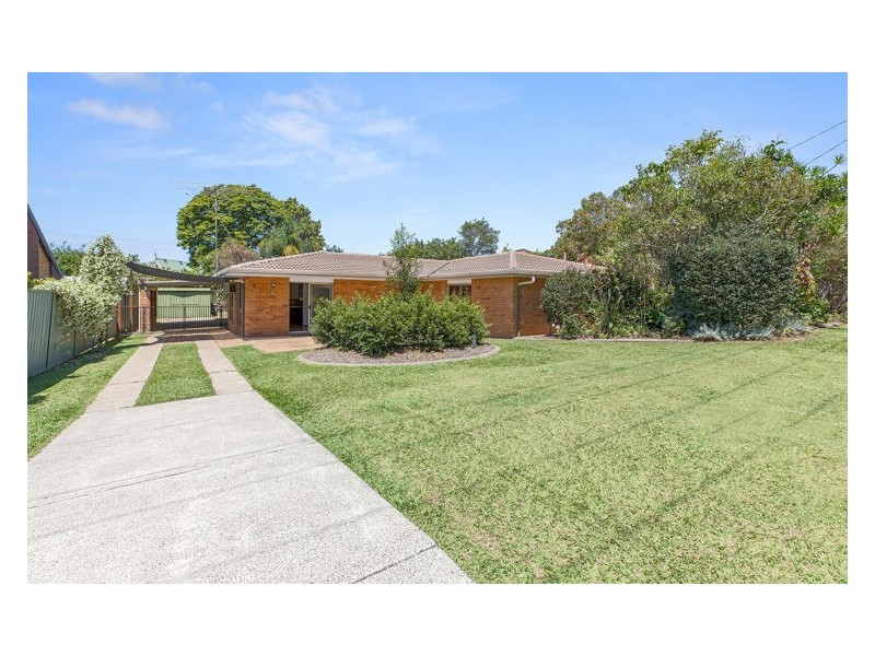 25 Cunningham Crescent, Nambour QLD 4560