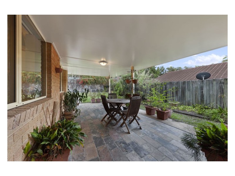8 Albatross Avenue, Nambour QLD 4560