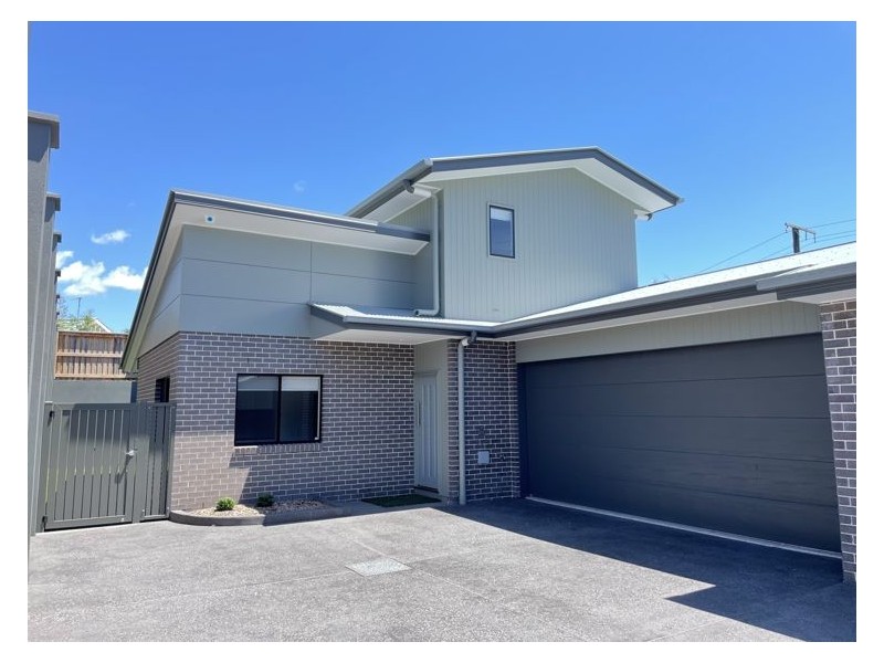 2/13 Image Flat Road, Nambour QLD 4560