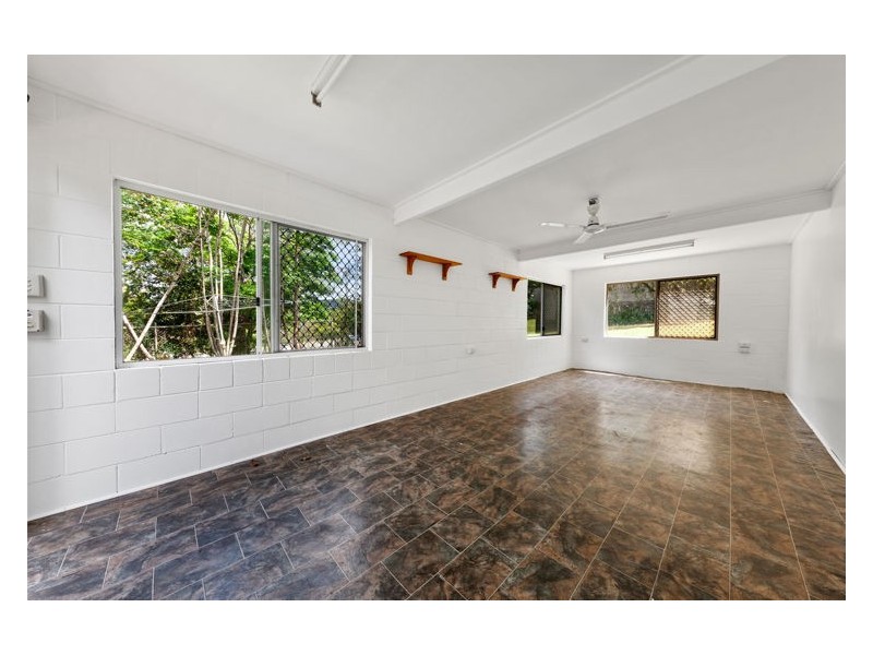 13 Tamper Street, Nambour QLD 4560