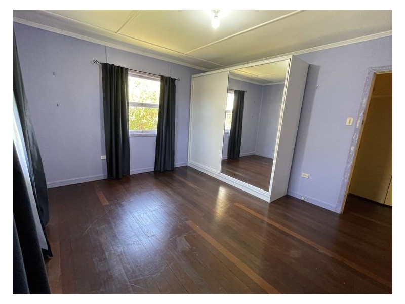 19 Waterfall Road, Nambour QLD 4560