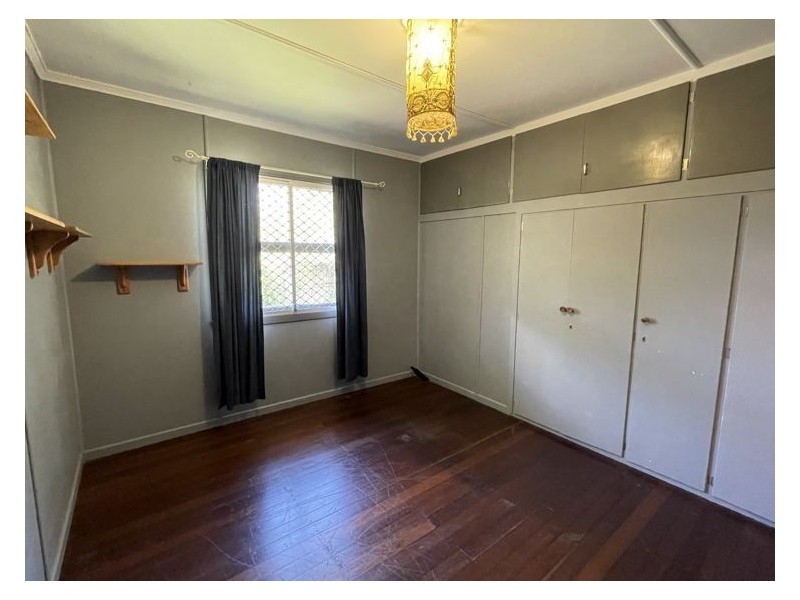 19 Waterfall Road, Nambour QLD 4560