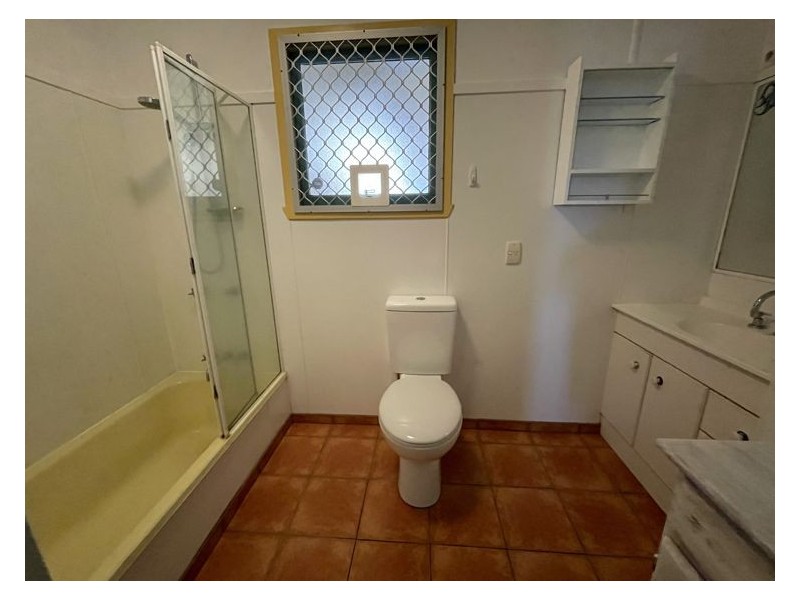 19 Waterfall Road, Nambour QLD 4560