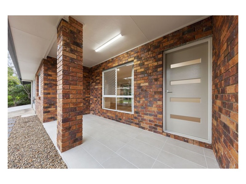 32 Lachlan Avenue, Nambour QLD 4560