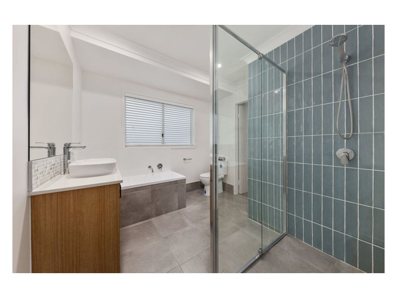 32 Lachlan Avenue, Nambour QLD 4560