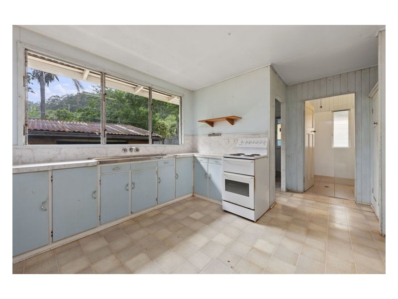 13 Smith Street, Nambour QLD 4560