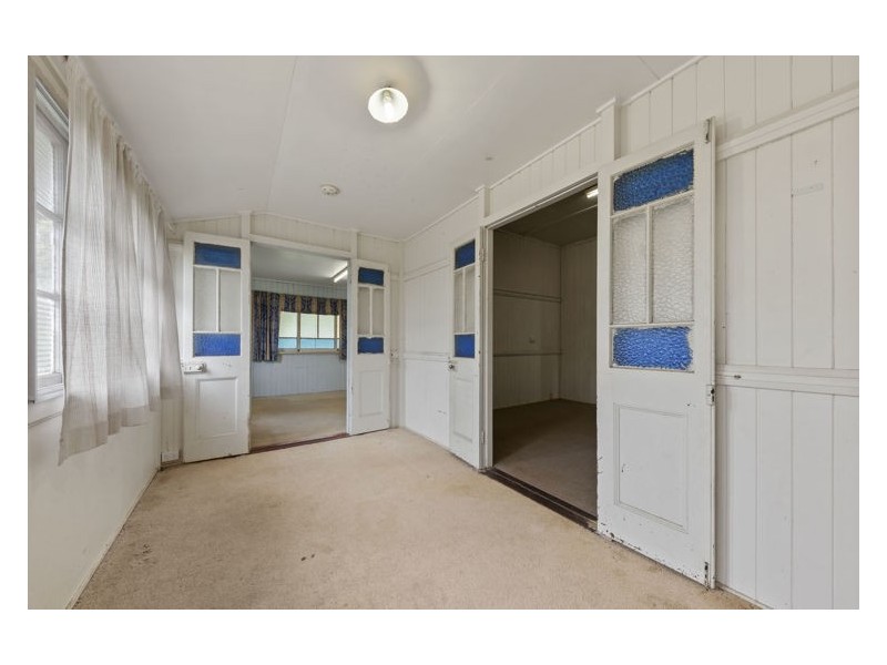 13 Smith Street, Nambour QLD 4560