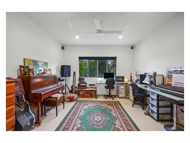 59 Retreat Crescent, Yandina QLD 4561