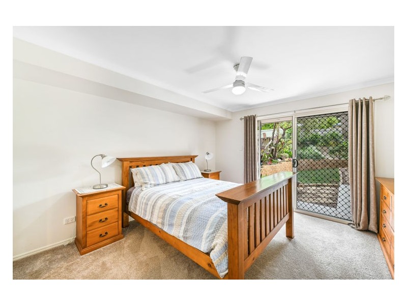 5 Robertson Drive, Burnside QLD 4560