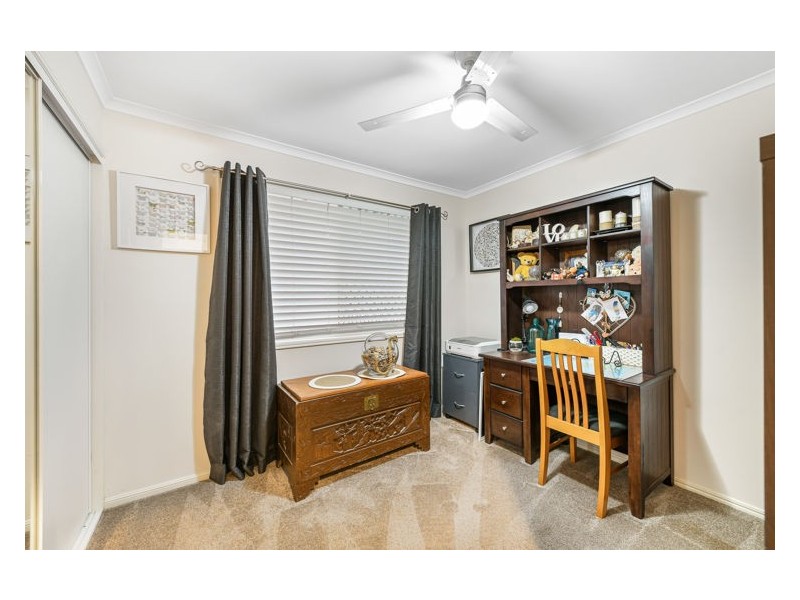 5 Robertson Drive, Burnside QLD 4560