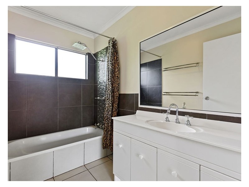 27 Judith Street, Burnside QLD 4560