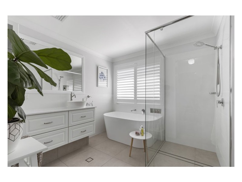 52 Kapilano Crescent, Mountain Creek QLD 4557