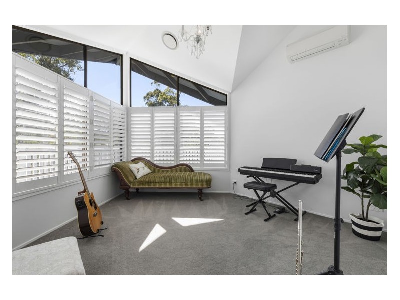 52 Kapilano Crescent, Mountain Creek QLD 4557