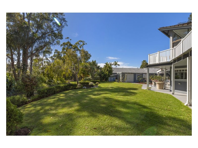 52 Kapilano Crescent, Mountain Creek QLD 4557