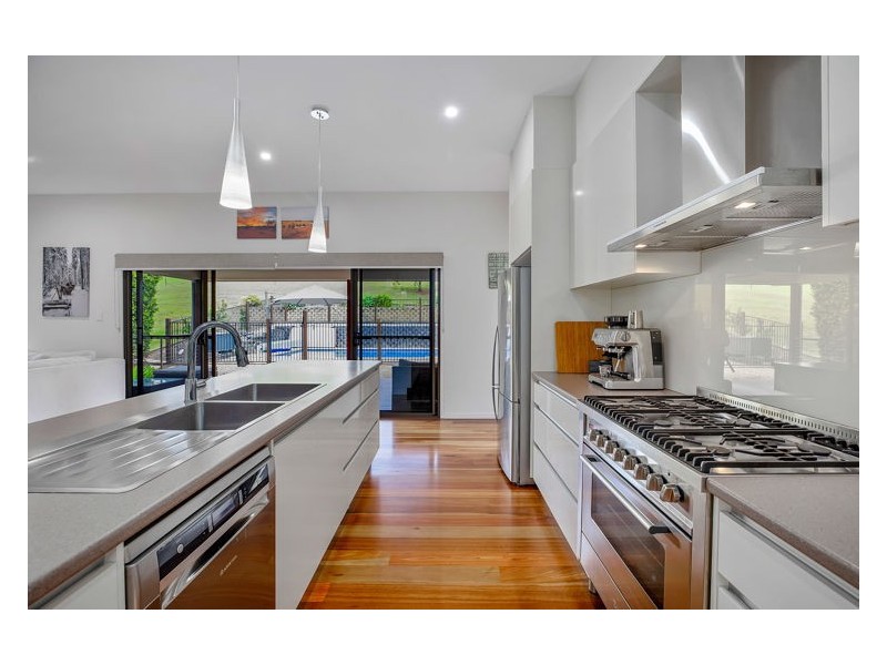 7 Fernhill Place, Diddillibah QLD 4559