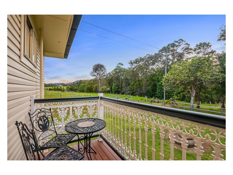 59 Ayrshire Road, Yandina QLD 4561