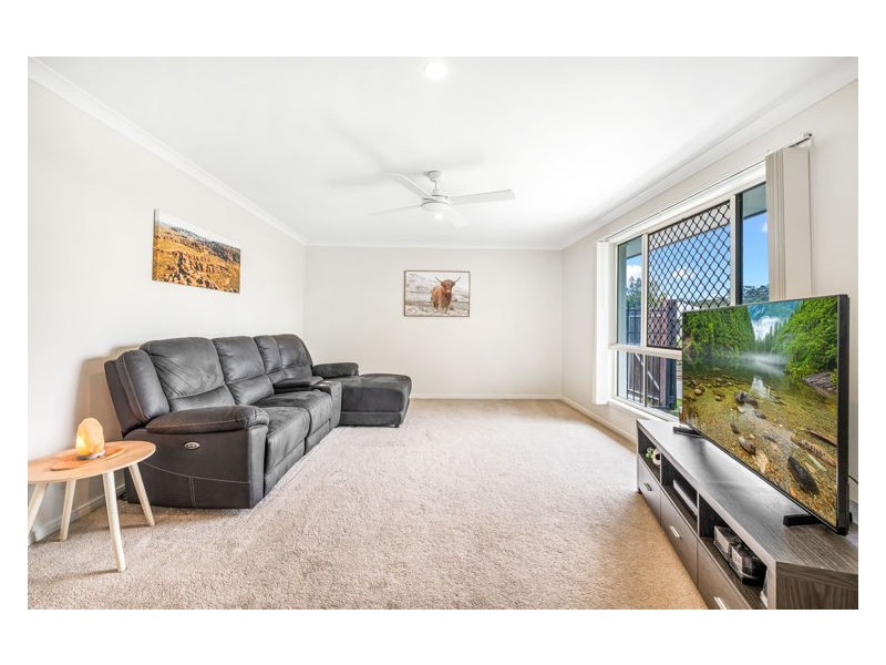 22 Bedford Circuit, Coes Creek QLD 4560