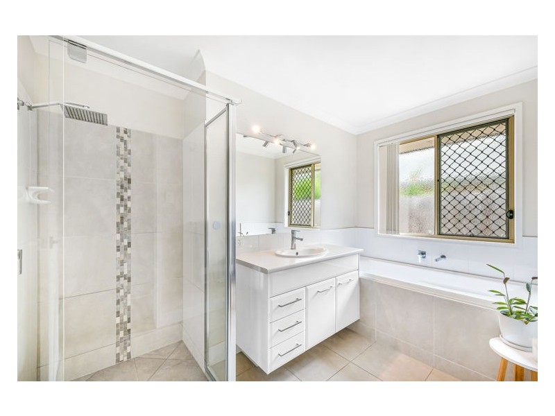 22 Bedford Circuit, Coes Creek QLD 4560