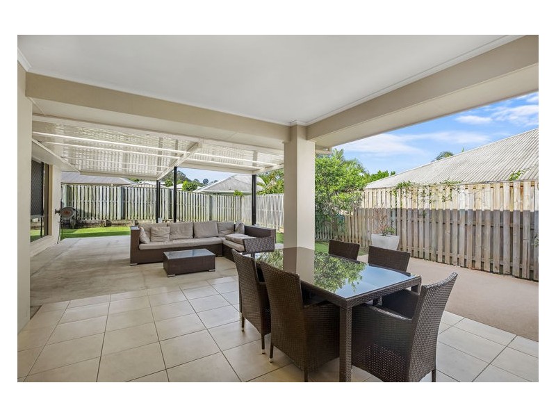10 Presentation Boulevard, Nambour QLD 4560