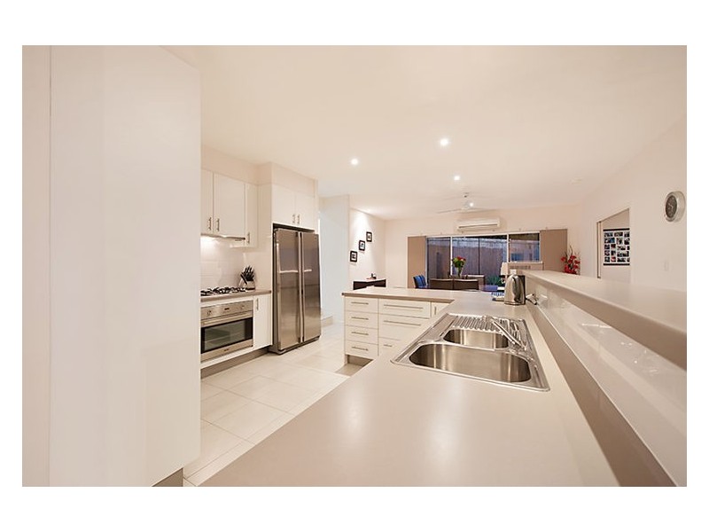 56 Petigrain Avenue, Palmwoods QLD 4555
