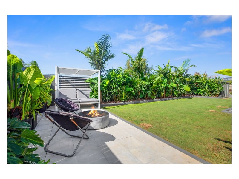 16 Reo Place, Yandina QLD 4561