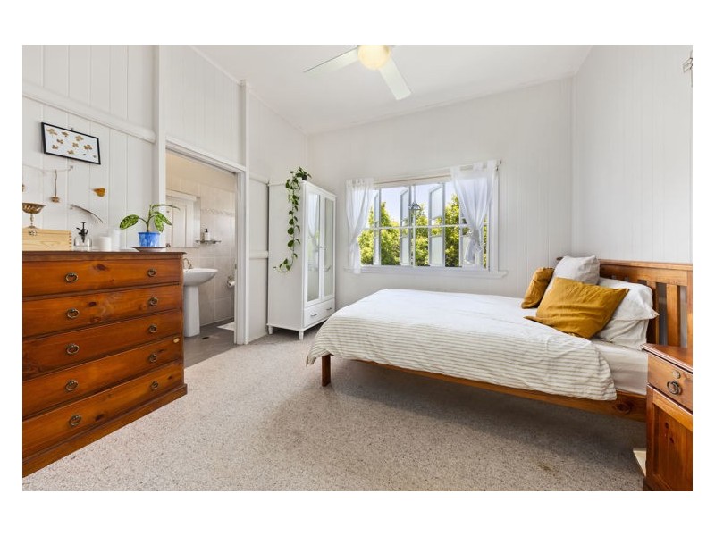 12 Pine Grove Road, Woombye QLD 4559