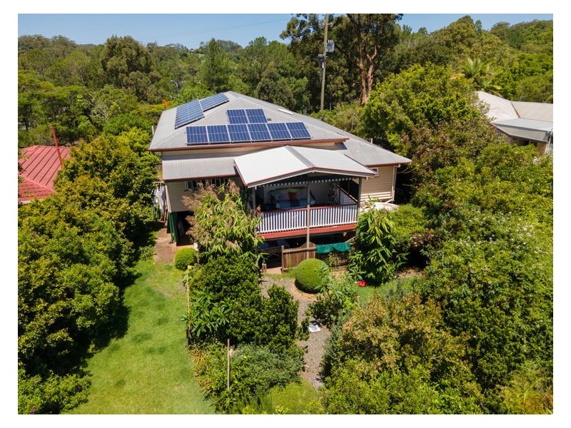 12 Pine Grove Road, Woombye QLD 4559