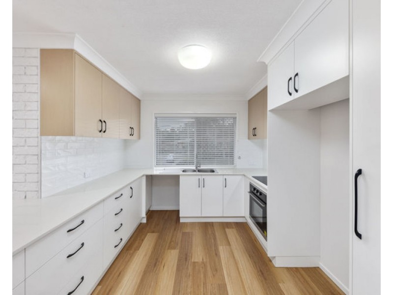 32 Lachlan Ave, Nambour QLD 4560