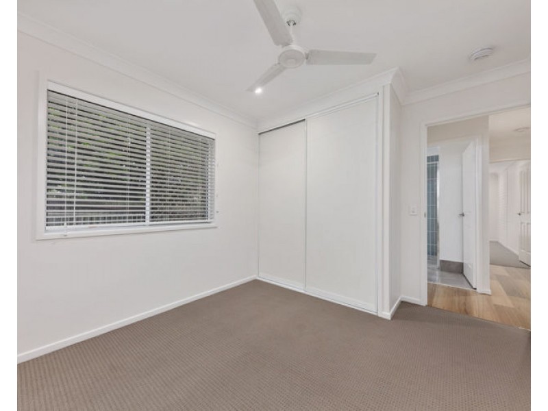 32 Lachlan Ave, Nambour QLD 4560
