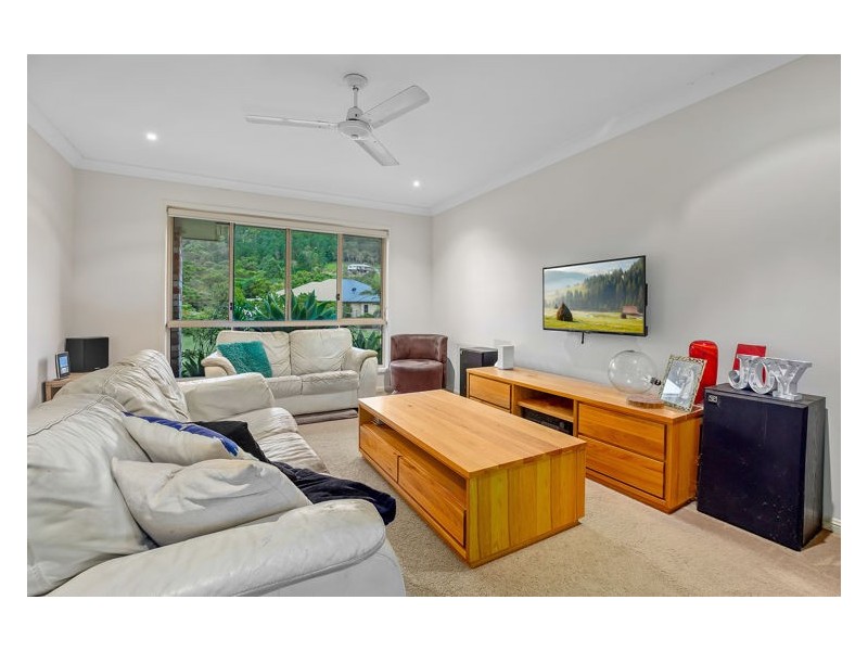 11 Belvedere Place, Maroochy River QLD 4561