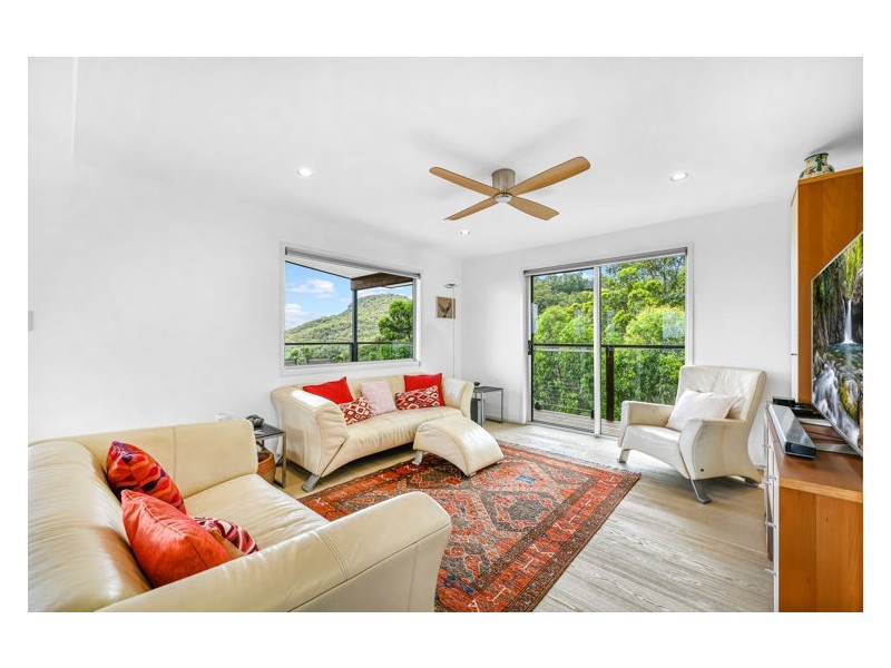 66 Karnu Drive, Valdora QLD 4561