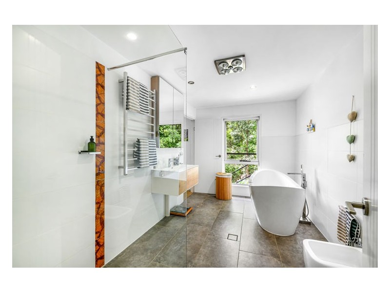 66 Karnu Drive, Valdora QLD 4561