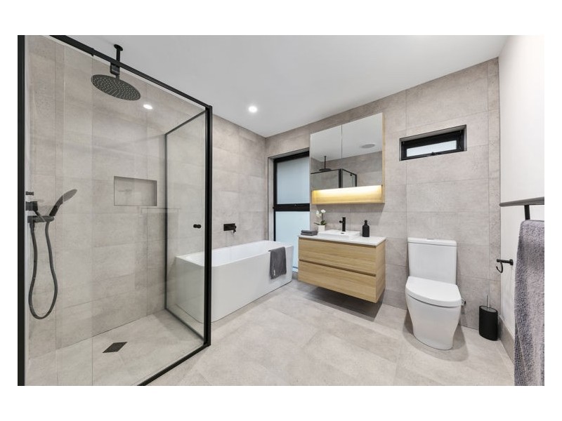 11 Olive Court, Nambour QLD 4560