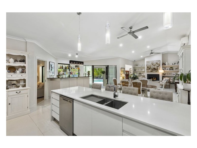 17 Mountain Ash Drive, Mountain Creek QLD 4557