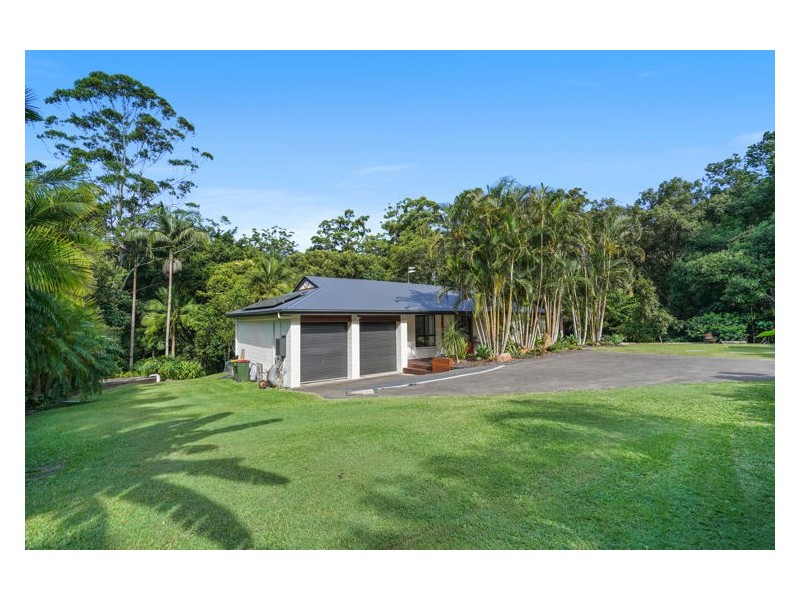 242 Diamond Valley Road, Diamond Valley QLD 4553