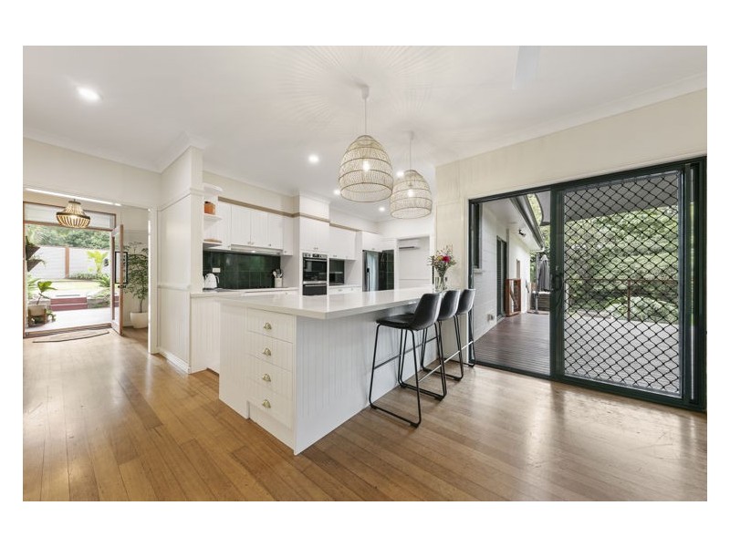 242 Diamond Valley Road, Diamond Valley QLD 4553