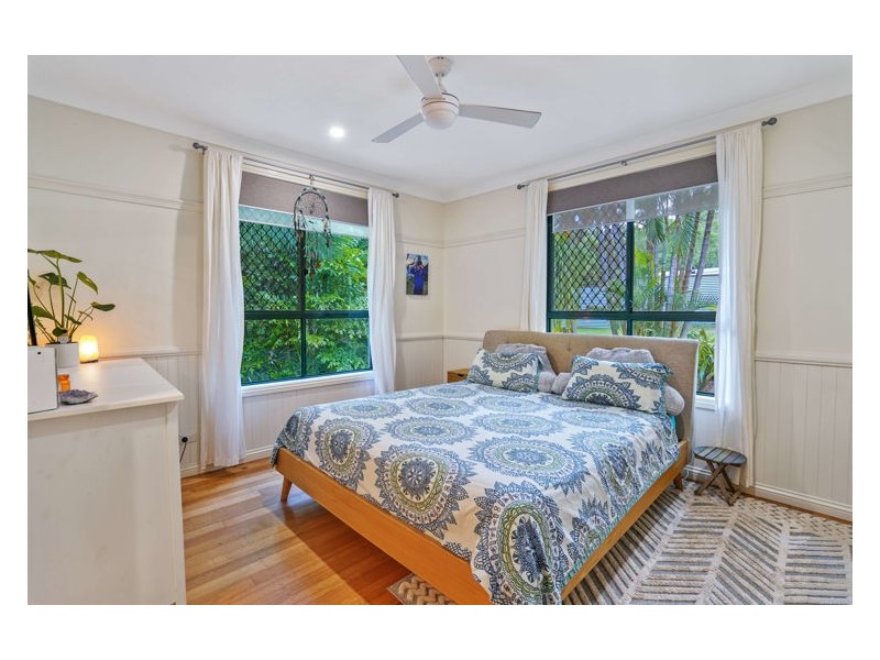 242 Diamond Valley Road, Diamond Valley QLD 4553