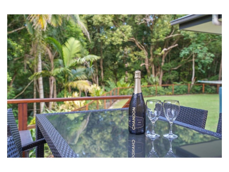 242 Diamond Valley Road, Diamond Valley QLD 4553