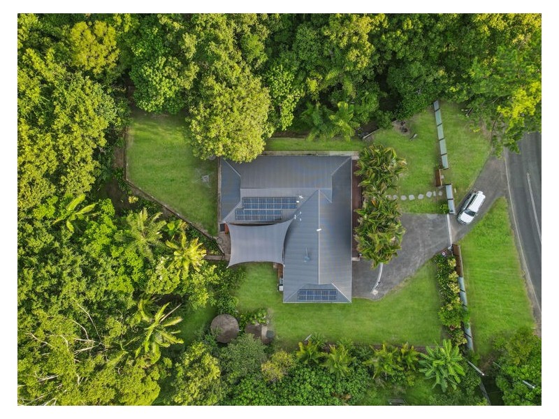 242 Diamond Valley Road, Diamond Valley QLD 4553