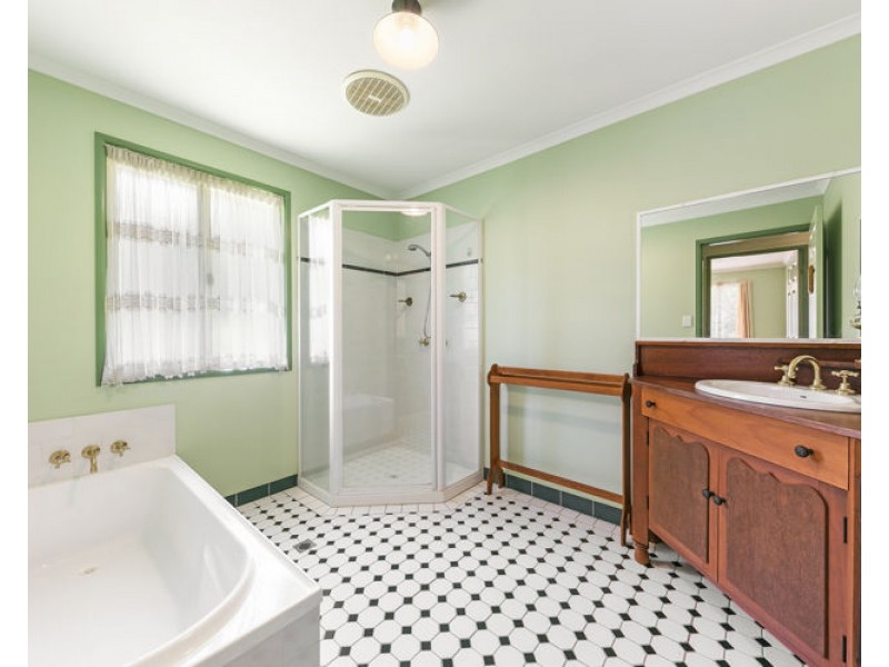 73 Blackall Terrace, Nambour QLD 4560