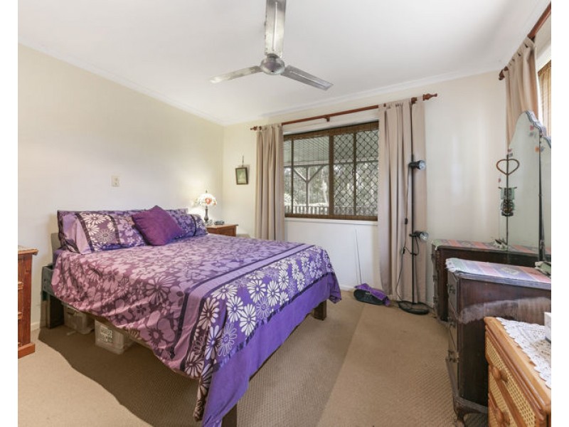 49 Spring Myrtle Avenue, Nambour QLD 4560