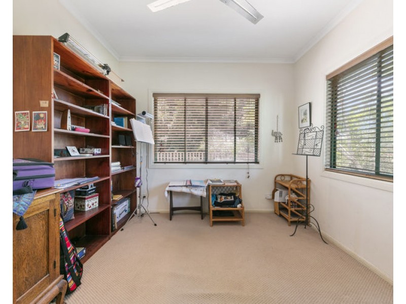 49 Spring Myrtle Avenue, Nambour QLD 4560